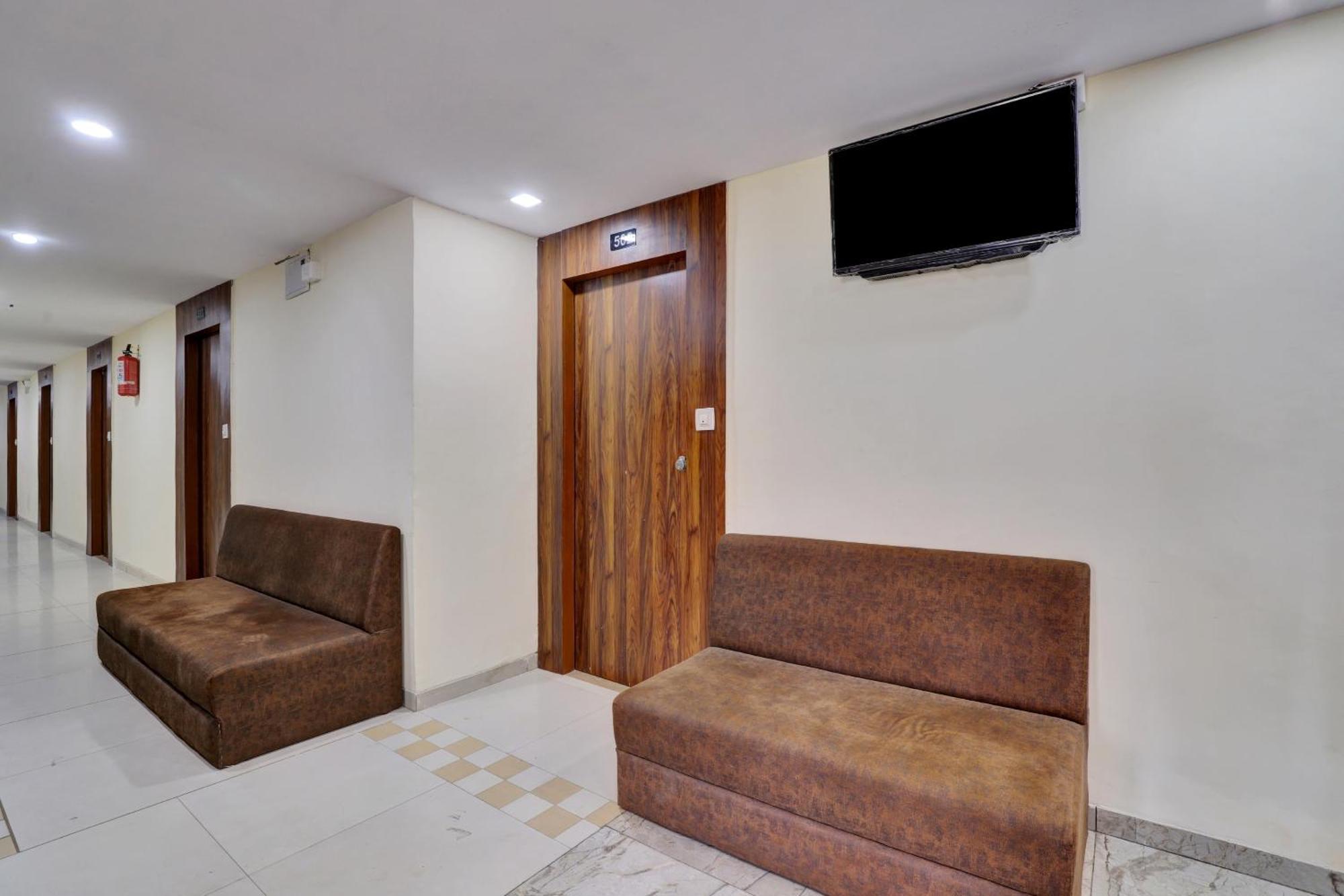 Hotel O Neelkamal Αχμπανταμπάντ Εξωτερικό φωτογραφία
